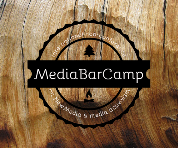 1-hipsterlogogenerator_2015