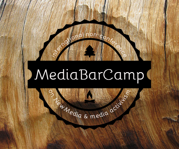 1-hipsterlogogenerator_2015