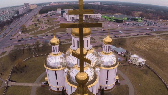 dron5_church
